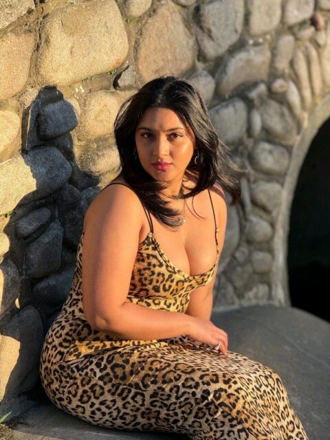 8ca100a6068f940dc38f1f884780f6c4 480x640